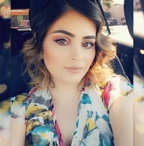 Meet your Posher, Ana